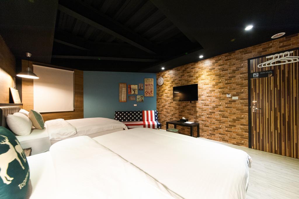 Ace Homestay Luodong Esterno foto