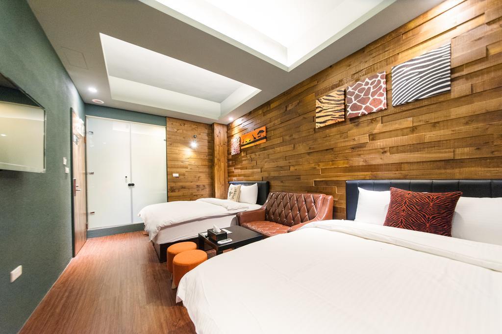 Ace Homestay Luodong Esterno foto