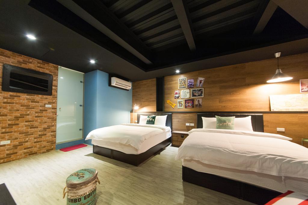 Ace Homestay Luodong Esterno foto