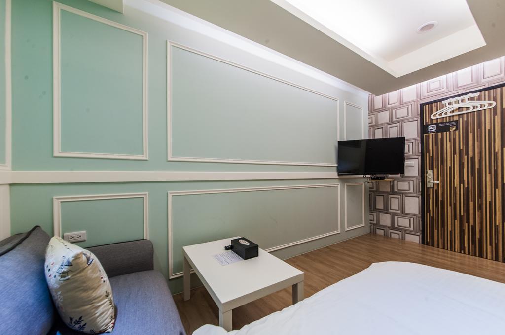 Ace Homestay Luodong Esterno foto